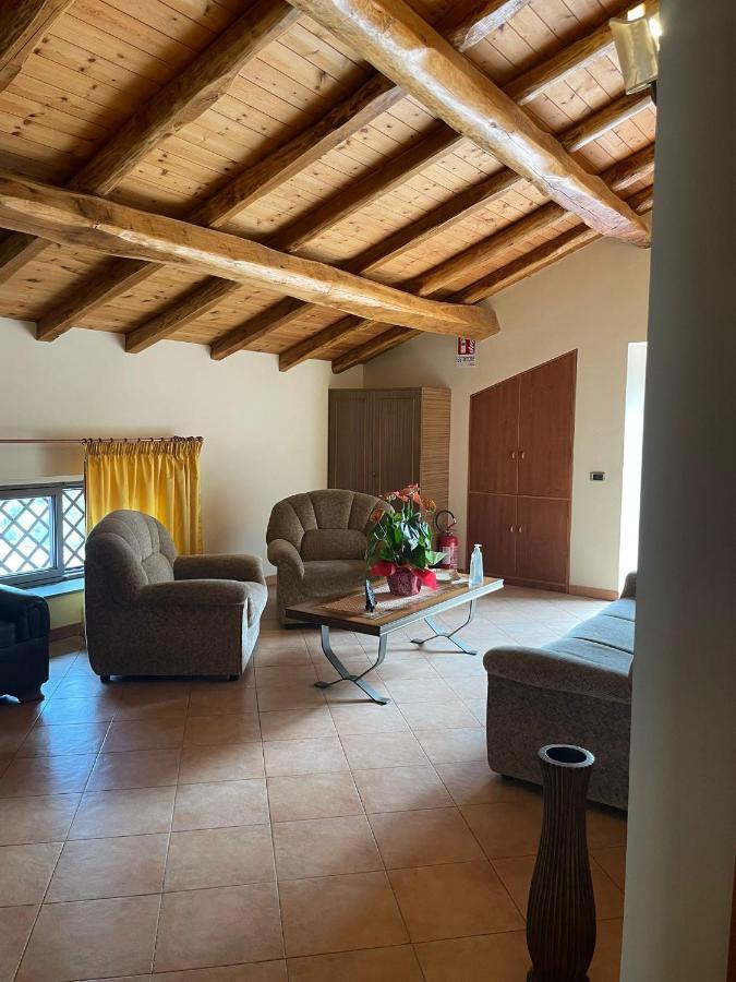 Il Noceto Dell'Etna Panzió Giarre Kültér fotó